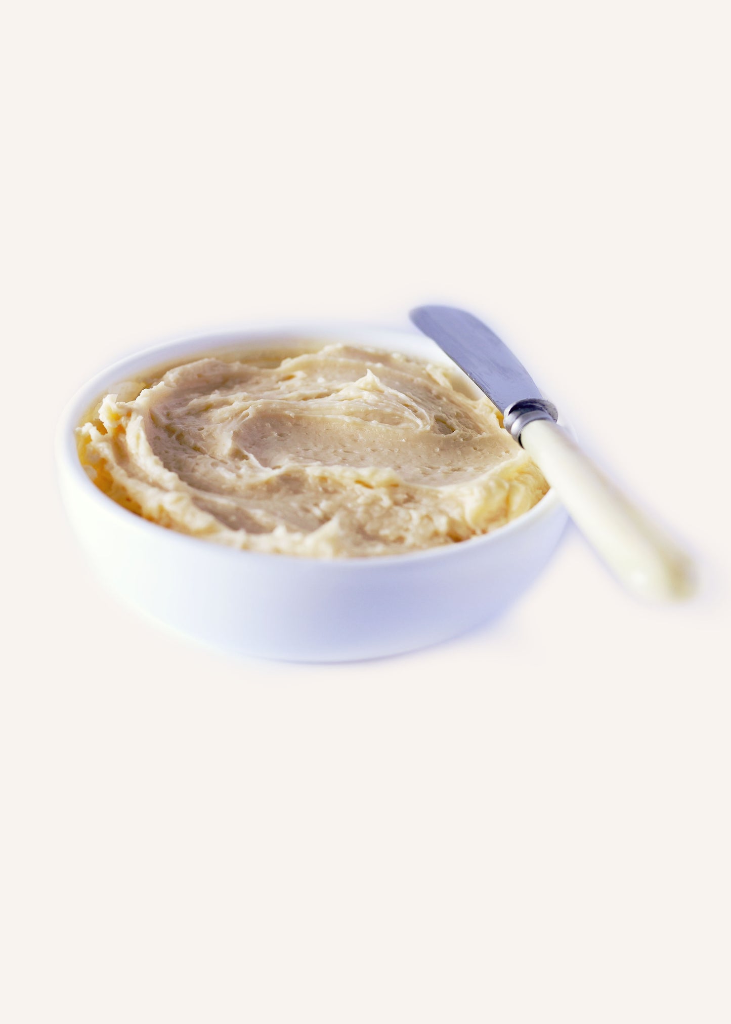 Hot Horseradish Cheddar Spread